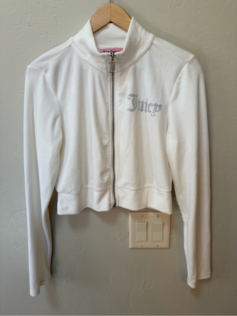 Juicy Couture White Cropped Velour Full Zipper Jacket Size Medium